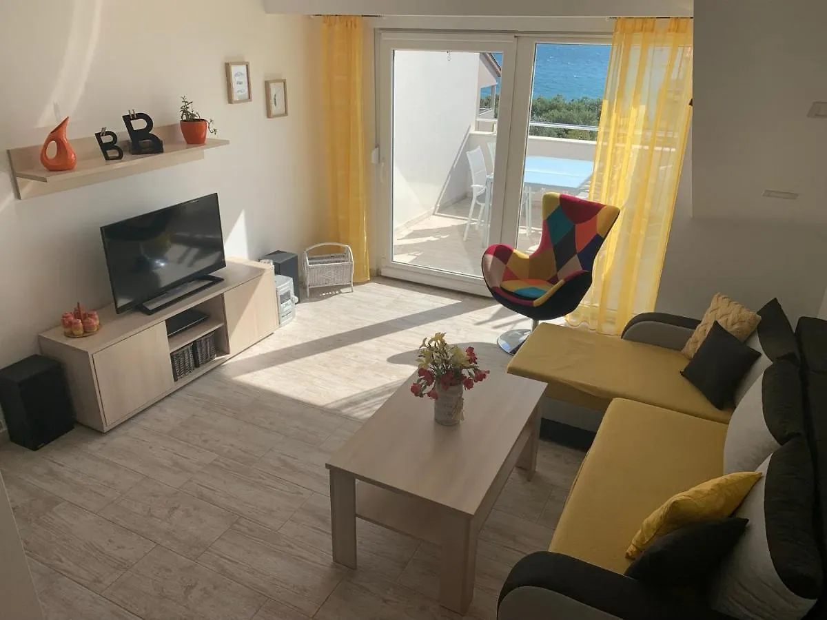 Apartments Lucie بيوغْغاد نا موغو